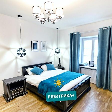 Stylish Apartment. Heart Of The City Lemberg Exterior foto