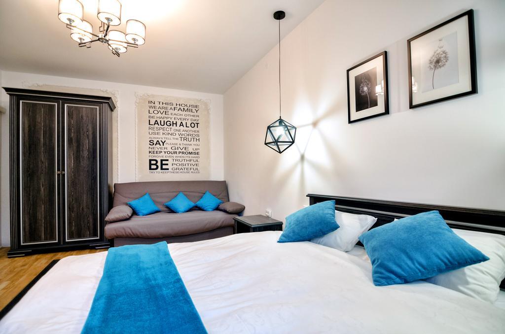 Stylish Apartment. Heart Of The City Lemberg Exterior foto