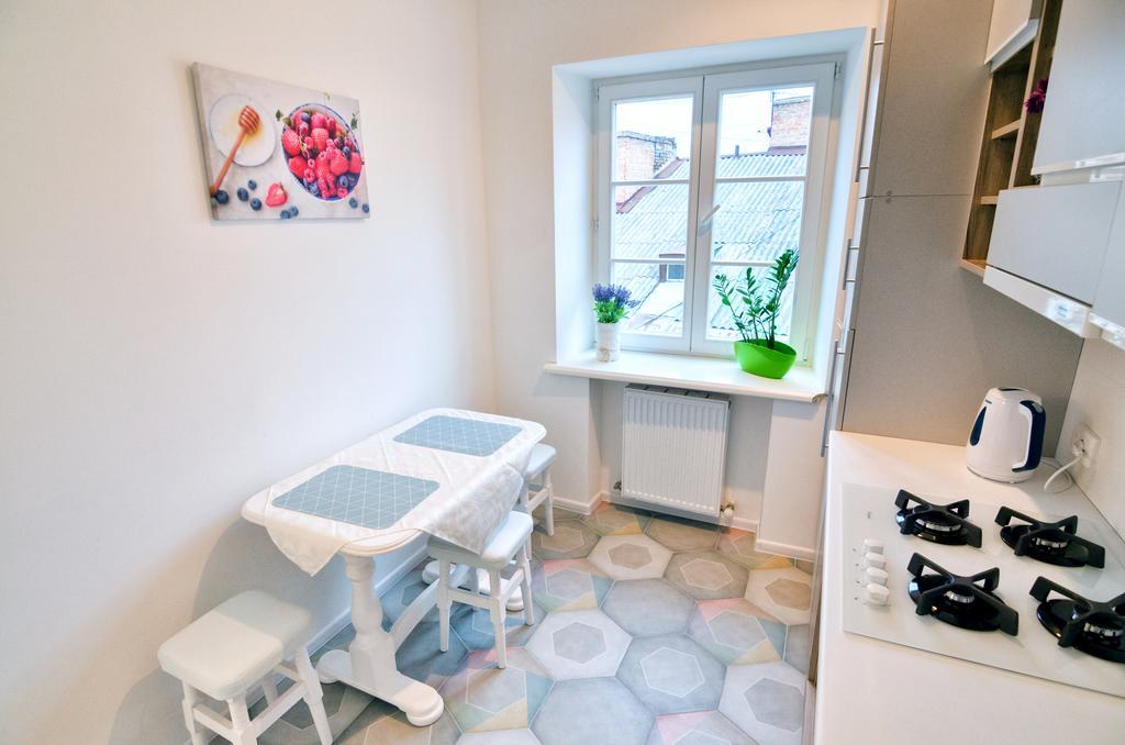 Stylish Apartment. Heart Of The City Lemberg Exterior foto
