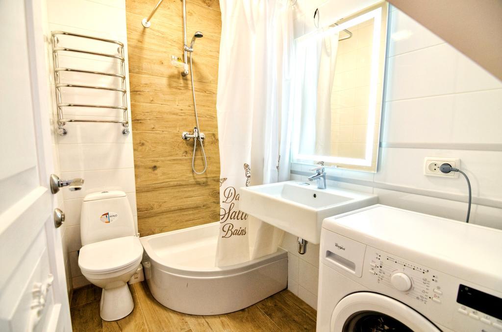 Stylish Apartment. Heart Of The City Lemberg Exterior foto